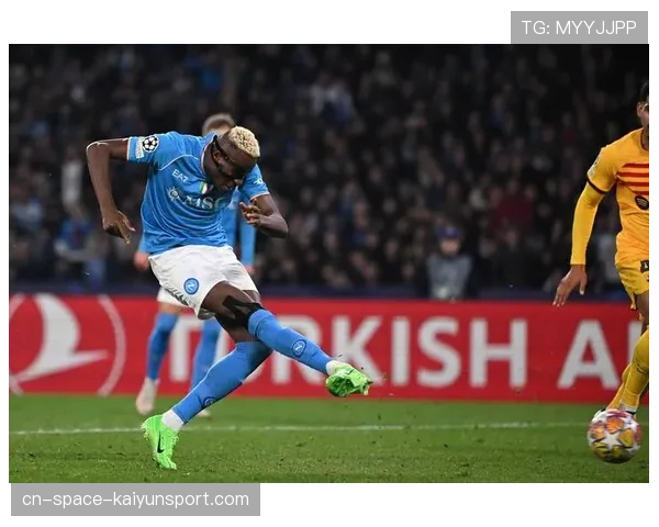 VAR焦点：巴萨对阵那不勒斯一役的点球判罚是否过于苛刻？